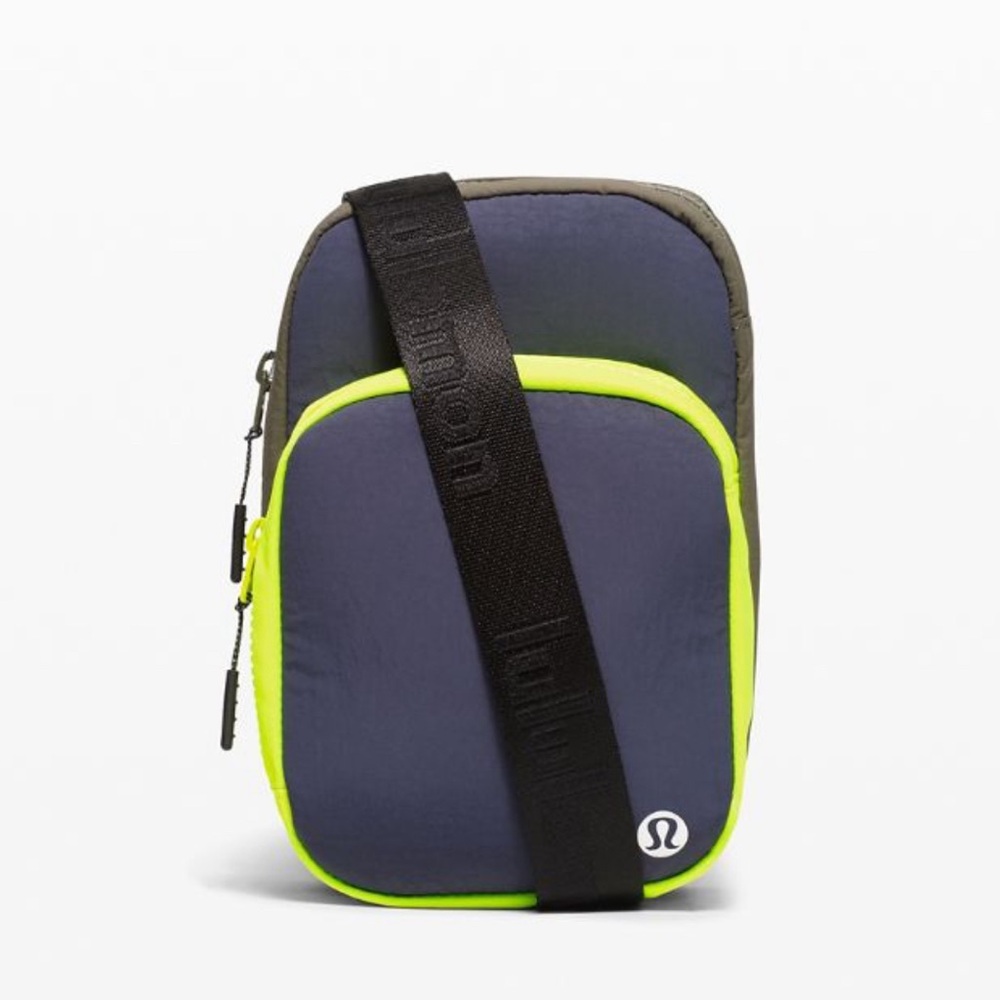 NWT - LuLuLemon the Rest is Written Crossbody Bag